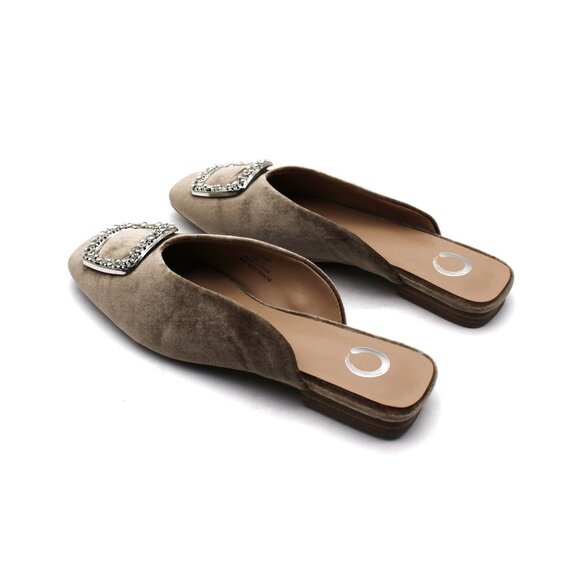 Journee Collection Brown Flats - Picture 2 of 7